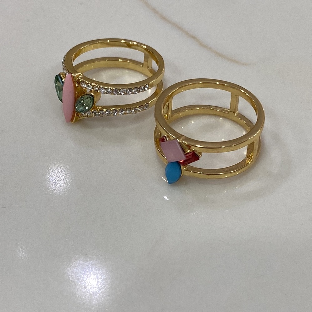Gold Rings size 6 - Picture 7 of 8
